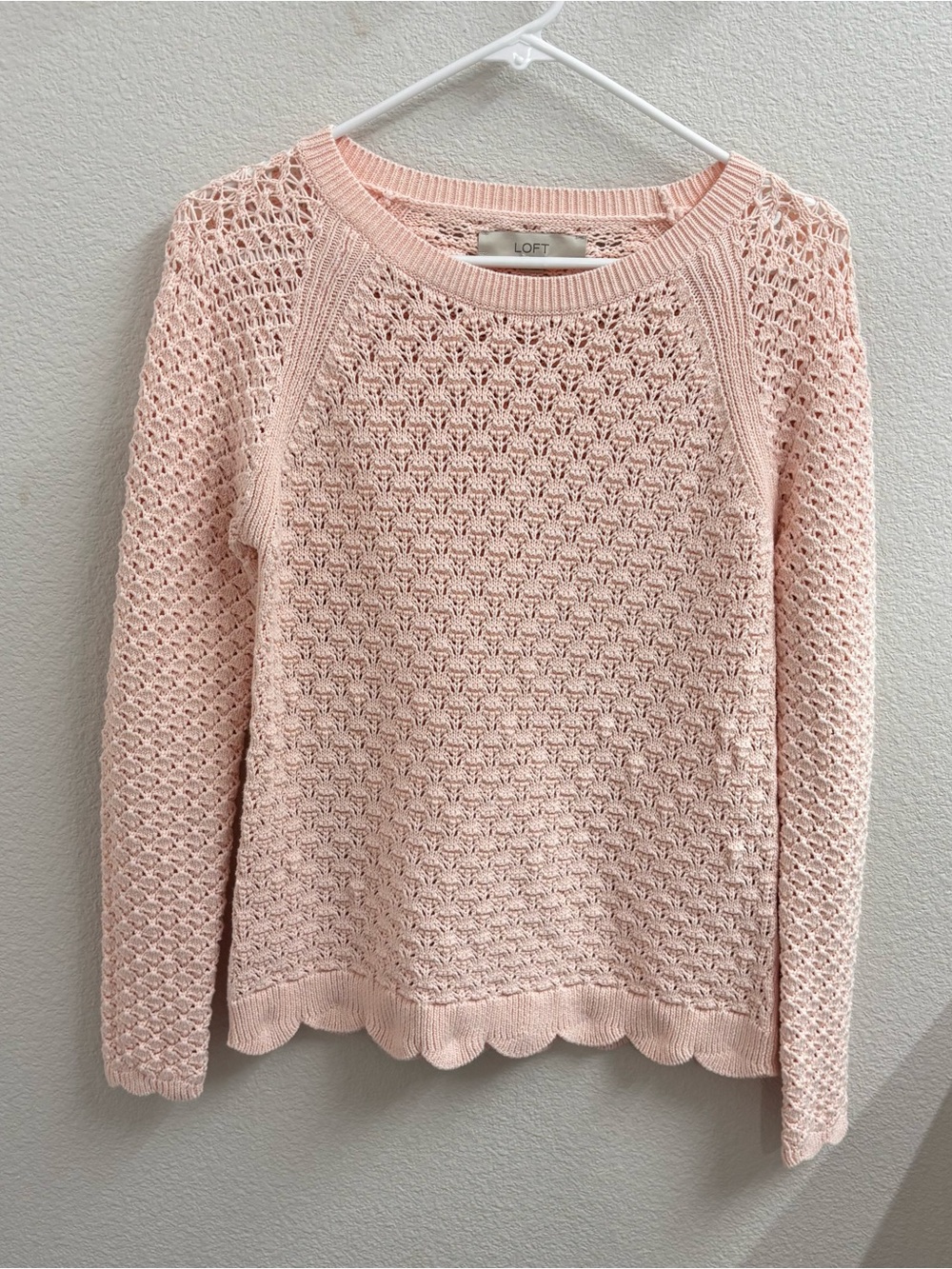 LOFT Light Pink Open-Knit Scalloped-Hem Crew Sweater • Small